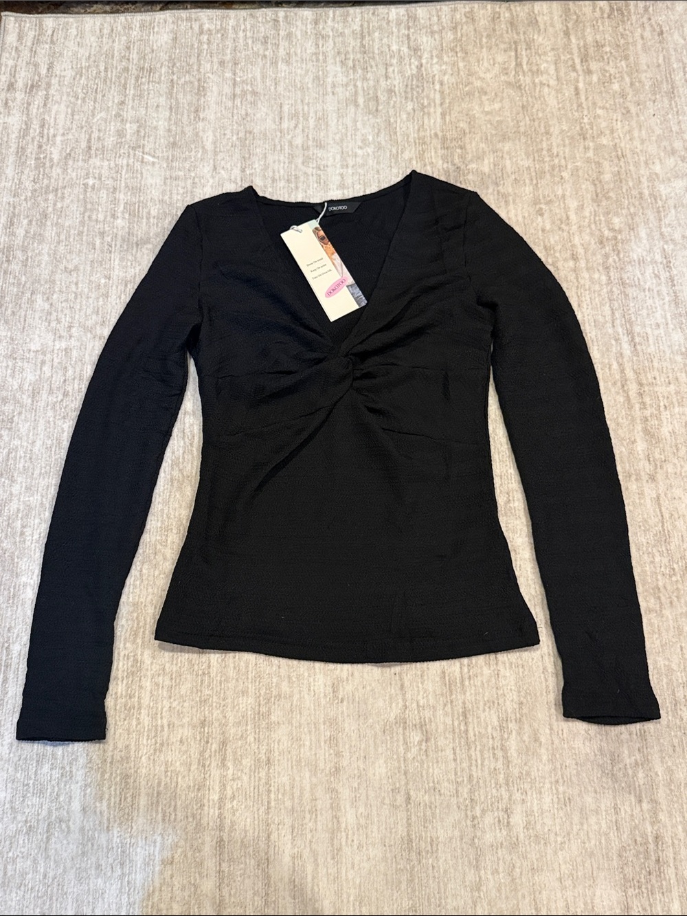 NWT Women’s Black Twist-Front Long Sleeve Top -